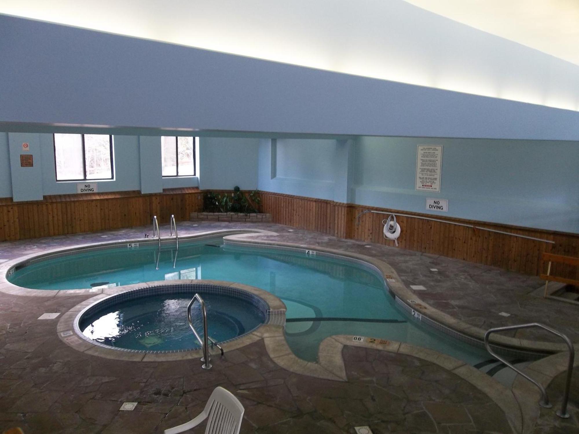 Carriage House Motor Inn Lake Placid Eksteriør bilde